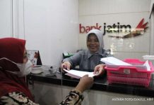 Bank Jatim Catat Lonjakan Laba 90 Persen pada Kuartal I 2026 RUPSLB Sepakati Bank Jatim Suntik Modal ke Bank Banten Rp 10 Miliar